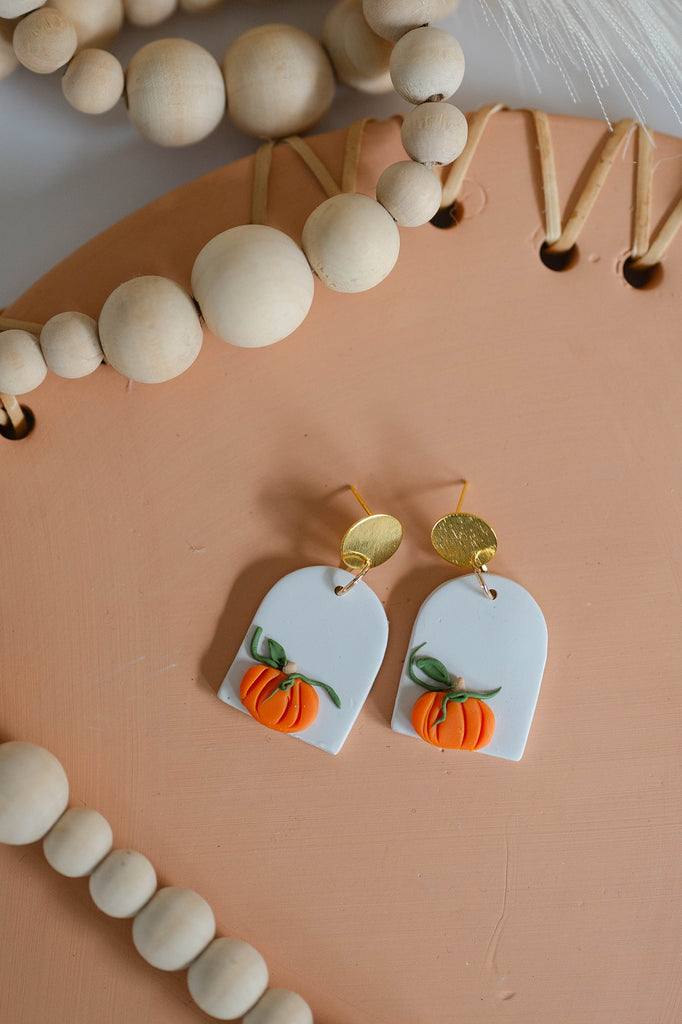 trendy pumpkin earrings
